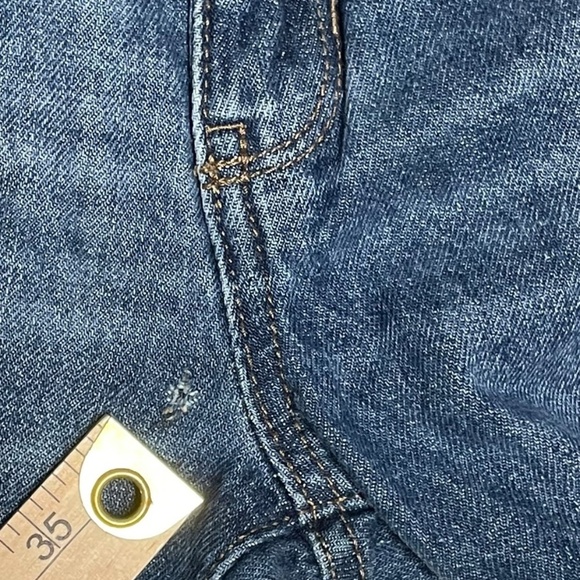 Boys Size 7 Children's Place Jeans (4 pairs) Please see photos and description - Picture 8 of 8